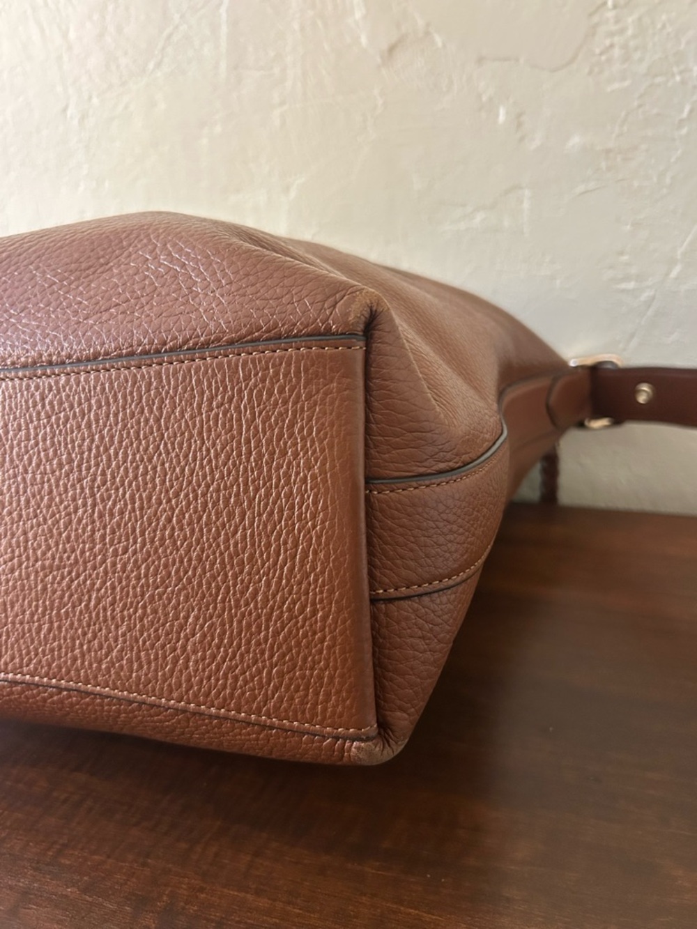 Coach Tan Pebbled Leather Tote with Gold Logo - Picture 6 of 9